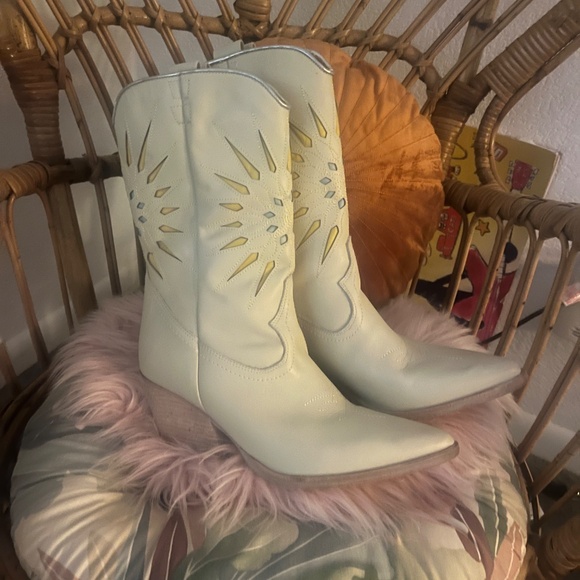 Bolo- Golo Supernova Free People Cowboy Boots size 8.5 - Picture 2 of 4